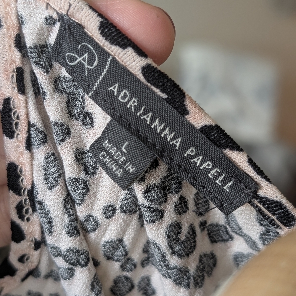 Adrianna Papell Women's Size Large Animal Print Short Sleeve Crewneck Top - Picture 7 of 10